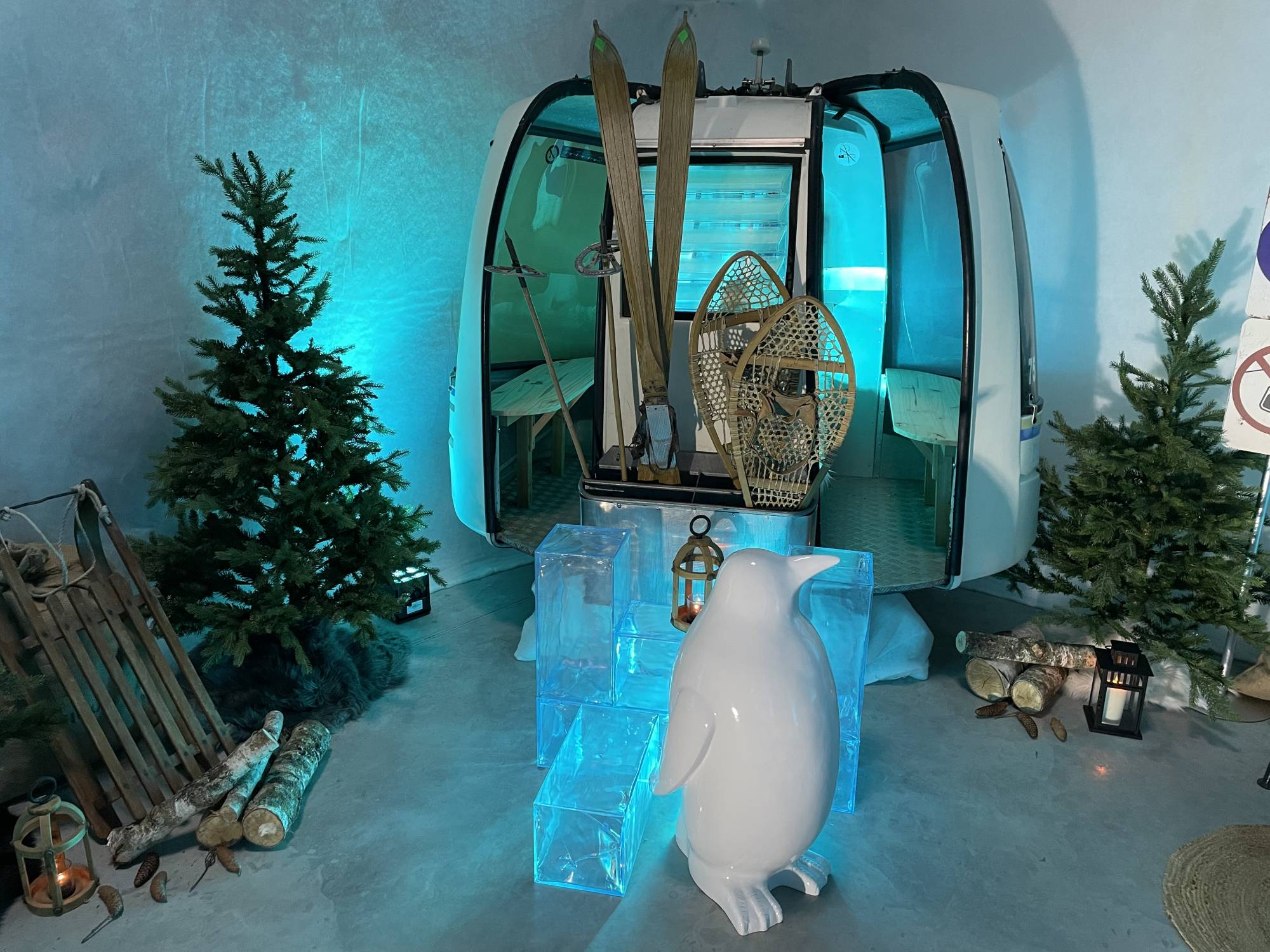 Location de télécabine Ski pour décoration hivernale en Ile de France