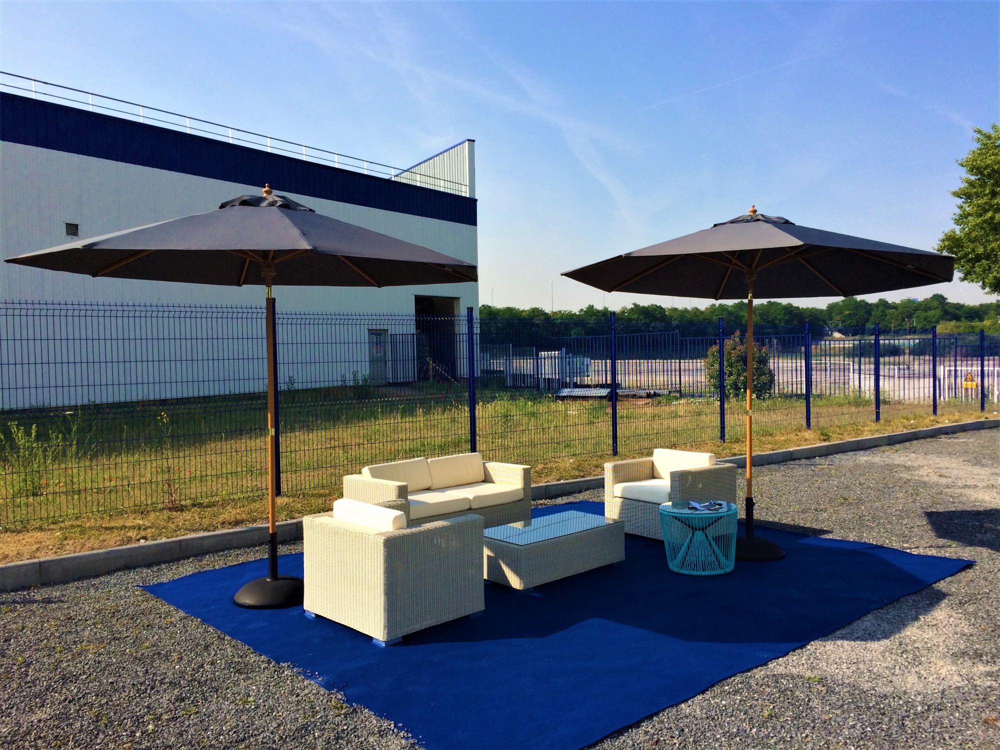 Parasol d’extérieur en location pour événement à Paris