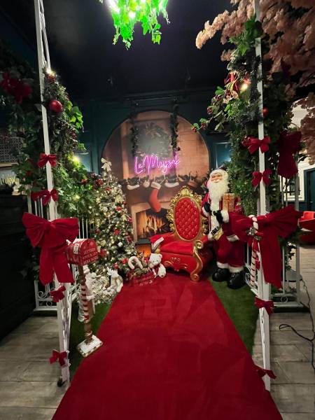 Trône à louer pour décoration noël en région parisienne  