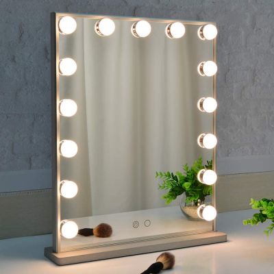Location de miroir de table pour événement à Paris
