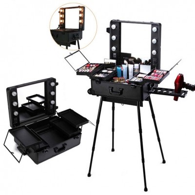 Ou trouver à la location des valises de maquillage en région parisienne ?
