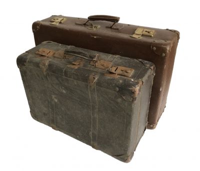 Valise vintage en location à Paris