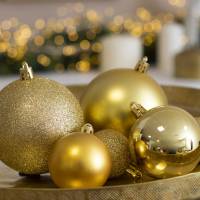 Kit de 100 décorations de Noël pour orner un sapin en région parisienne